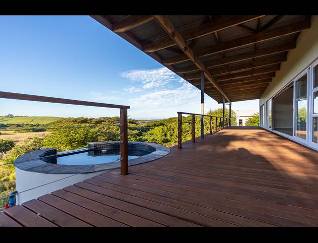 4 BEDROOM FREESTANDING FOR SALE IN ZINI RIVER ESTATE